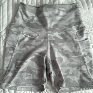 White camo biker shorts